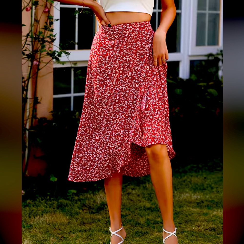 Summer skirt with slit